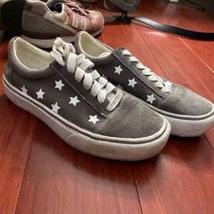 Steve Madden star sneakers